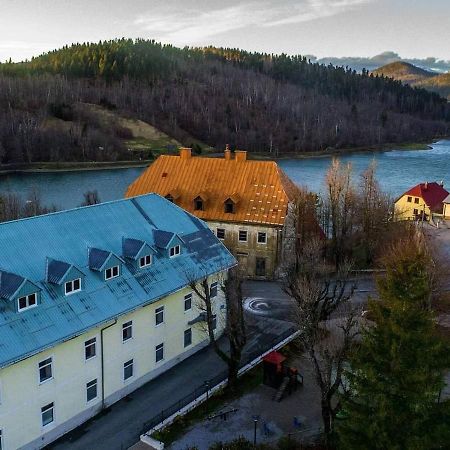 Fuzinarska Kuca Hotel Fužine Екстериор снимка